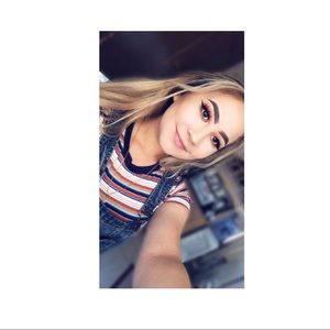 Meet your Posher, Liz